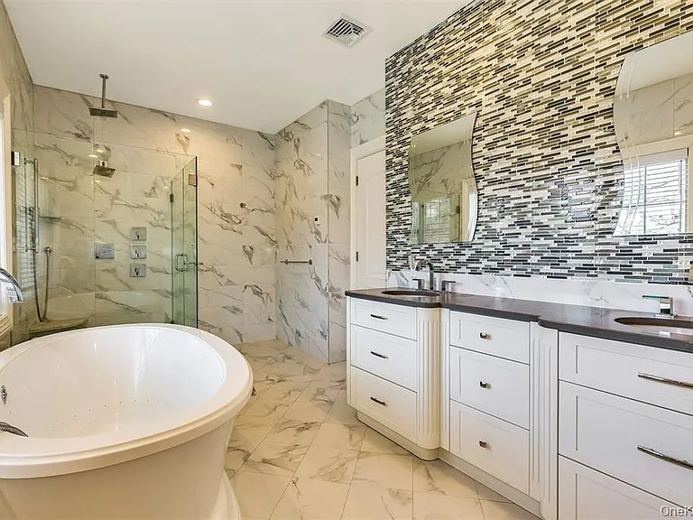 26 Spring Ln — Photo 12