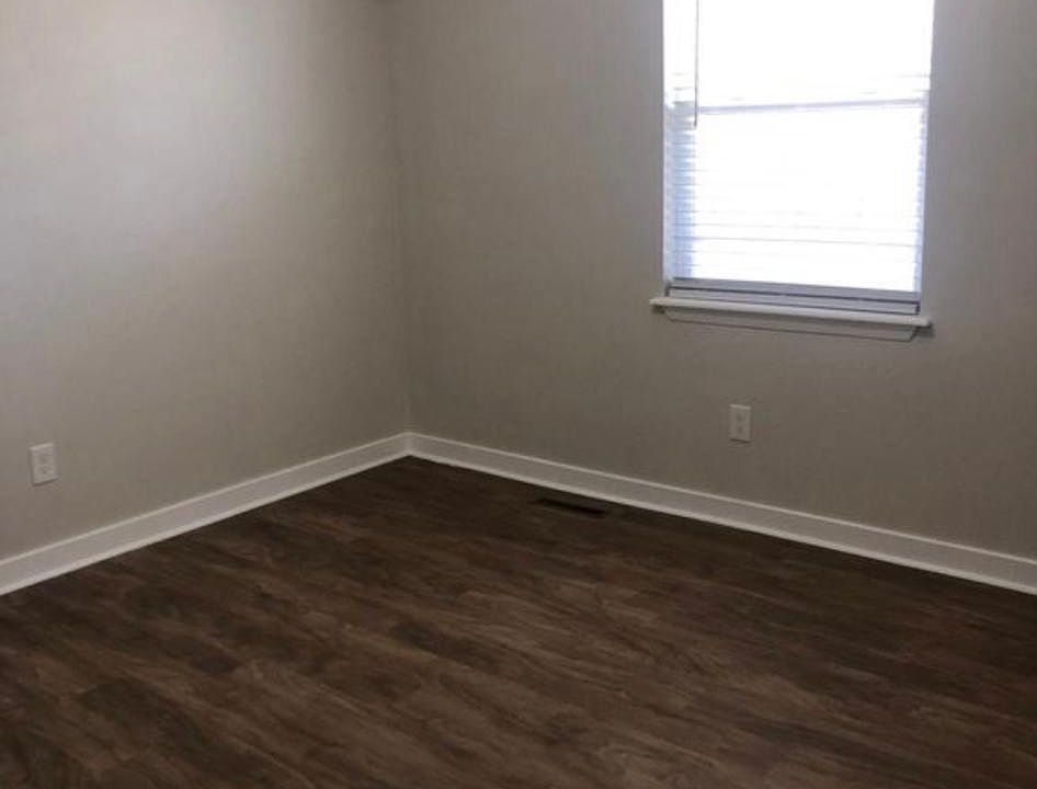1st image of 102 W South St #102