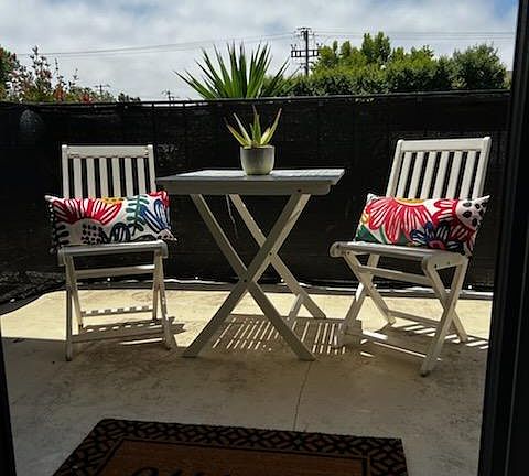 outdoor balcony to enjoy ocean breeze