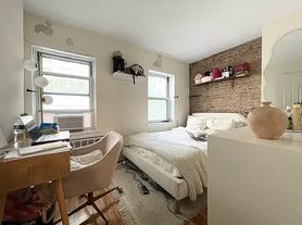 1392 3rd Ave