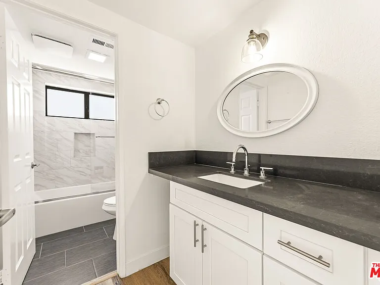 28035 Sheffield — Photo 15