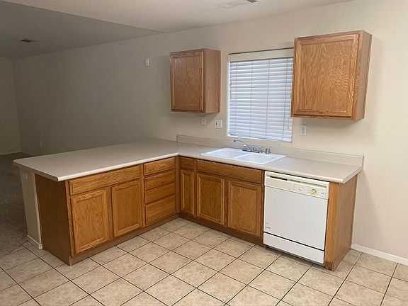 5th image of 3805 W Harold Ave
