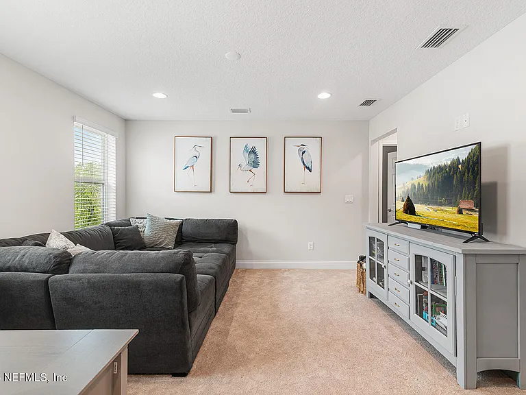 428 Blue Hampton Dr — Photo 16