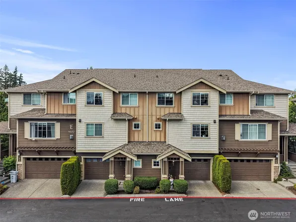 4600 NE 3rd Lane #E3, Renton, WA 98059