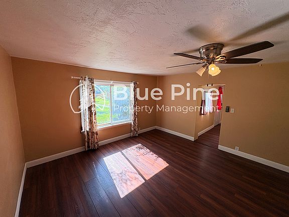 3rd image of 391 6th St