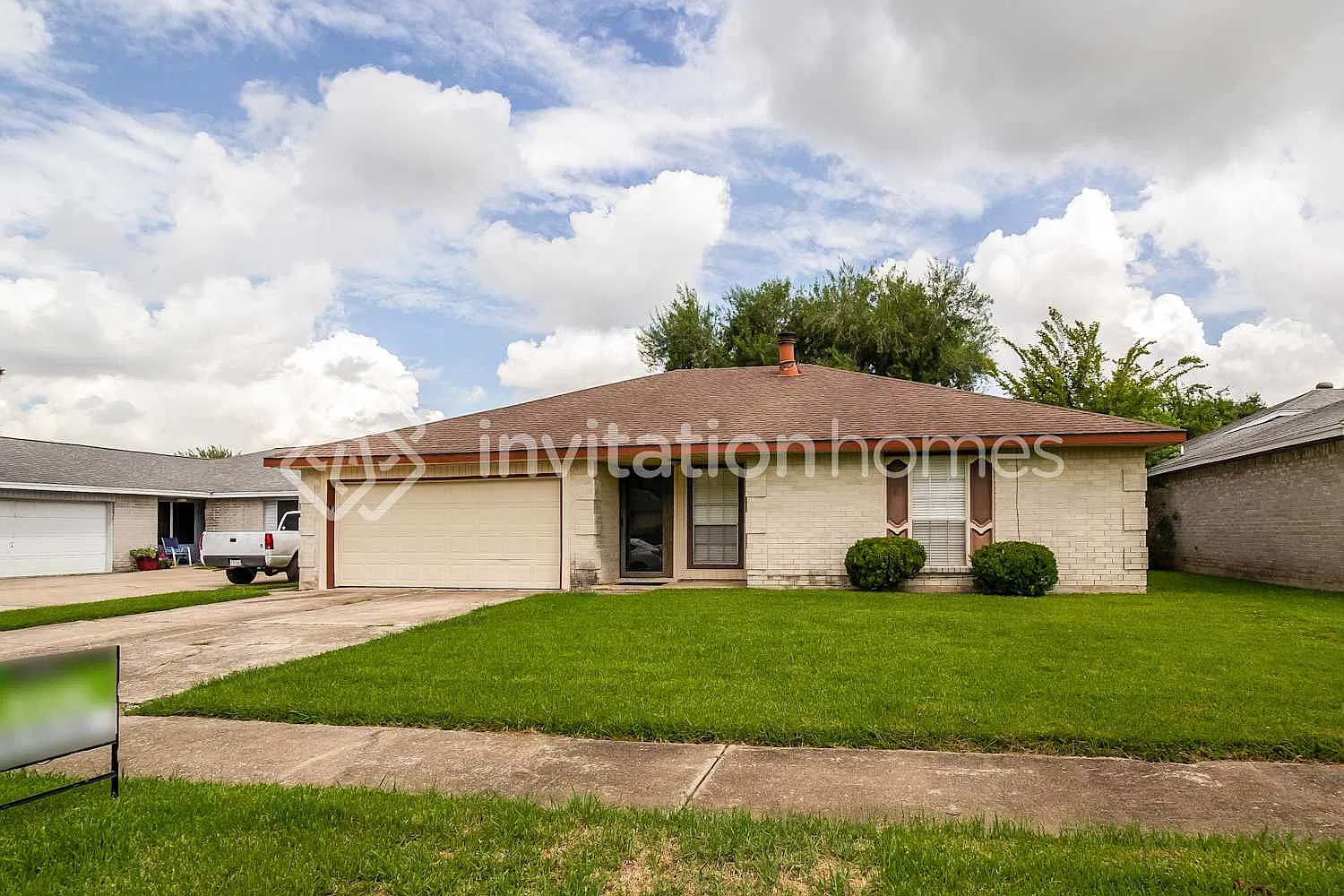 10131 Rustic Rock Rd La Porte, TX 77571 — Photo 1