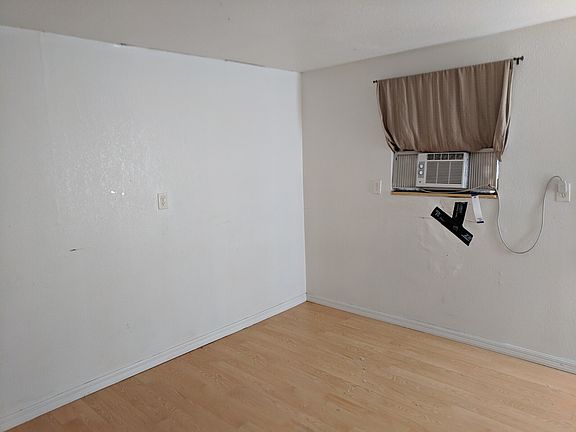 2nd image of 107 Woodland Dr APT C