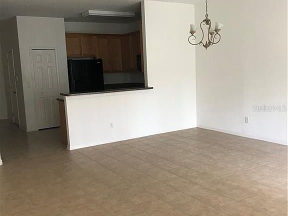 3rd image of 9225 River Rock Ln