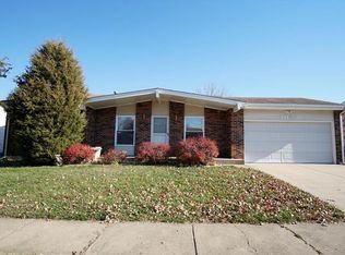 4066 Waterfall Dr, Florissant, MO 63034