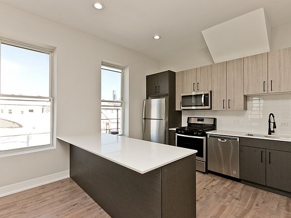 2nd image of 1925 S May St #3F