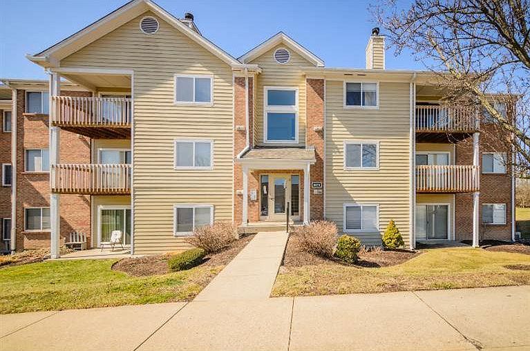 1st image of 8879 Eagleview Dr APT 4