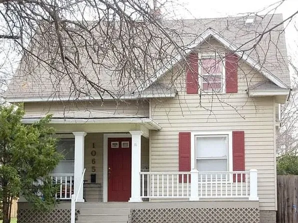 1065 35th St, Des Moines, IA 50311