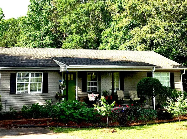 2218 Willis Rd, Barnesville, GA 30204