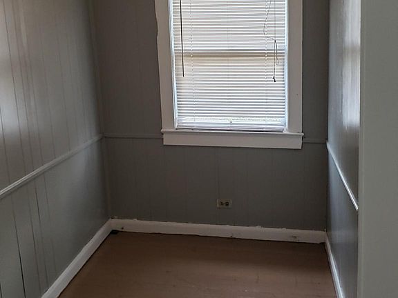 5th image of 1429 3rd Ave