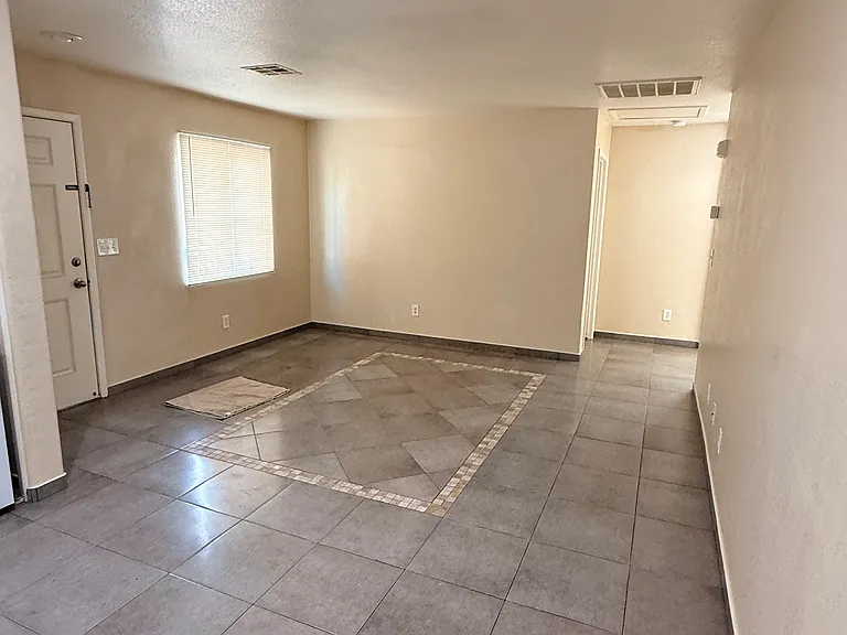 1249 Black Cherry St — Photo 3