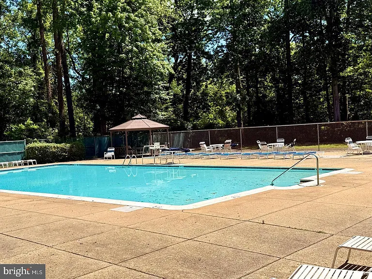 982 Yachtsman Way — Photo 24