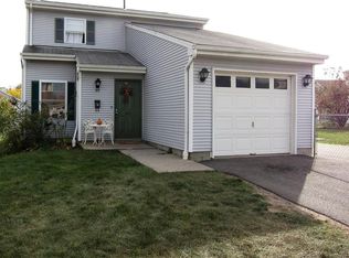 145 Coolidge St, Hartford, CT 06106