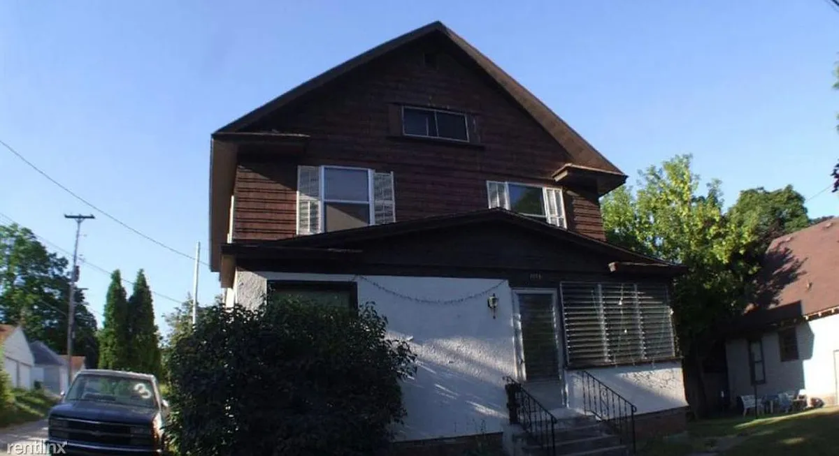 Building Photo - 1016 11th St NW #1