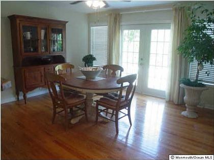 4th image of 44 Gouveneur Ave