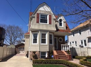 127 10th St, Staten Island, NY 10306