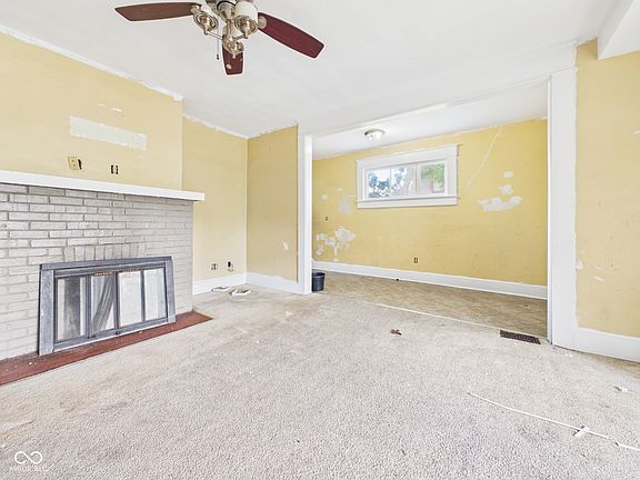 5th image of 1021 Lincoln St