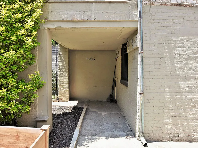 144 W 92nd St #1B — Photo 9