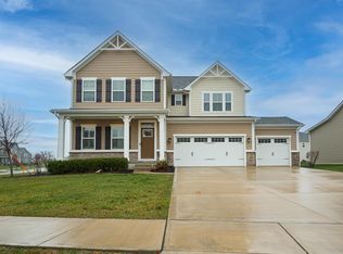 801 Blackmore Dr, Delaware, OH 43015