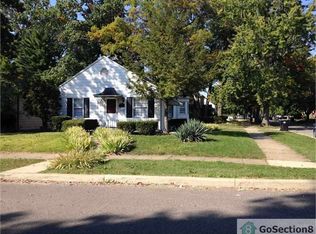 2901 Bonds Ave, South Bend, IN 46628