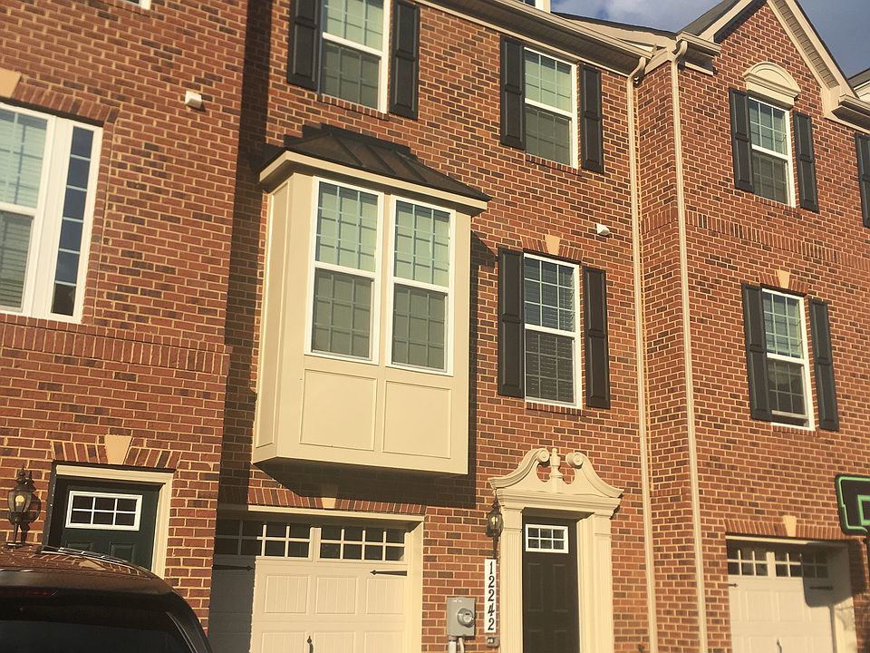 2nd image of 12242 Timberlake Pl