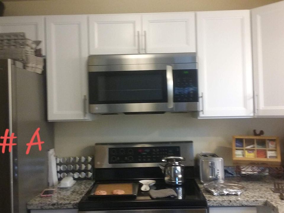 2nd image of 524 W 3rd St Unit A