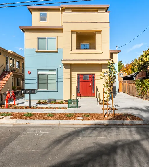 39 Lester Ave #1 — Photo 10