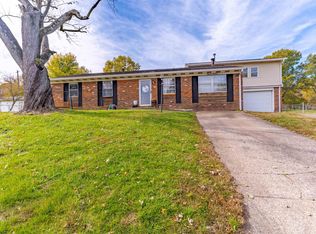 5200 Westchester Dr, Evansville, IN 47720