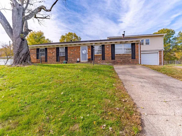 5200 Westchester Dr, Evansville, IN 47720