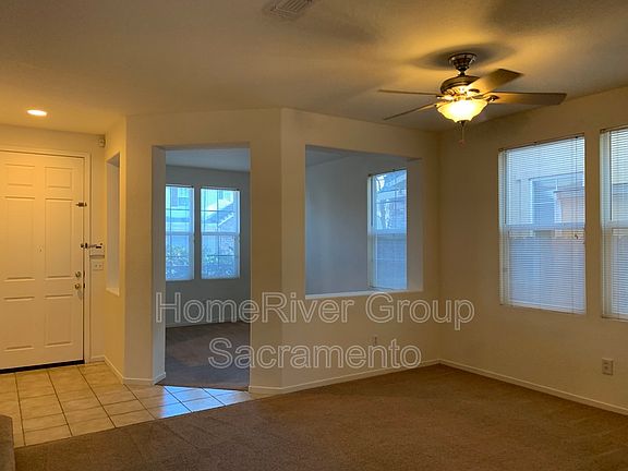 4th image of 2730 Kalamer Way
