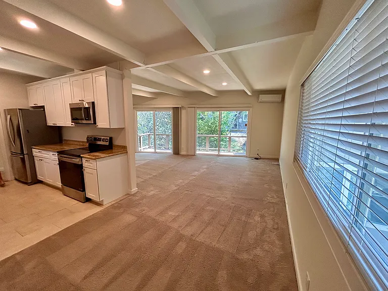 3543-3559 Wildwood Ln #3548 — Photo 4