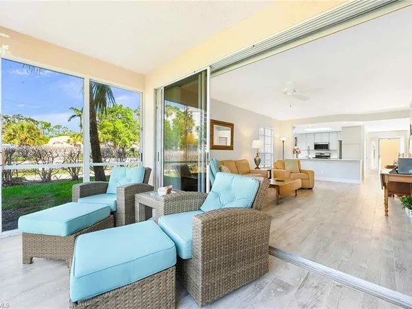 651 Wiggins Lake Dr APT 102, Naples, FL 34110