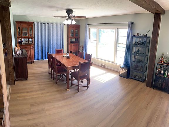 4th image of 2311 Lake Ave