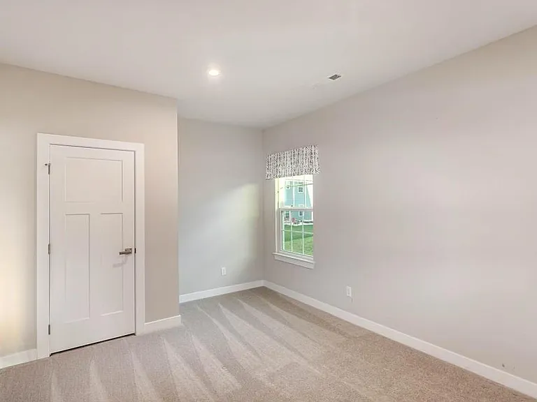 4003 Bluebell Ln — Photo 23