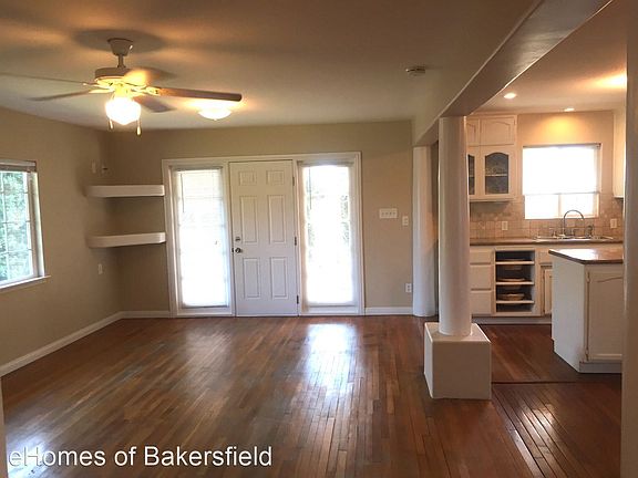 4th image of 2712 Elmer Ln