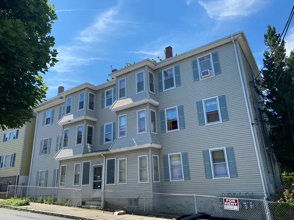 181 Division St, Fall River, MA 02721