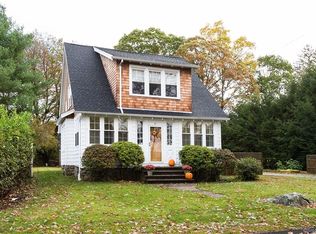 61 Yale Ave, Middlebury, CT 06762