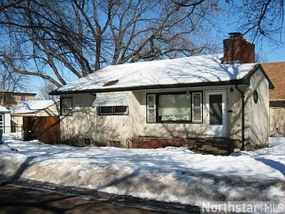 2nd image of 1103 Virginia St
