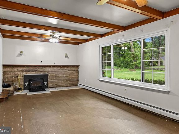 5th image of 319 Birmingham Rd