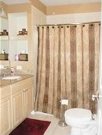3rd image of 70 S Munn Ave APT 812