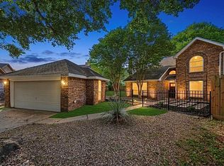 9630 Top Gallant Ct, Houston, TX 77065