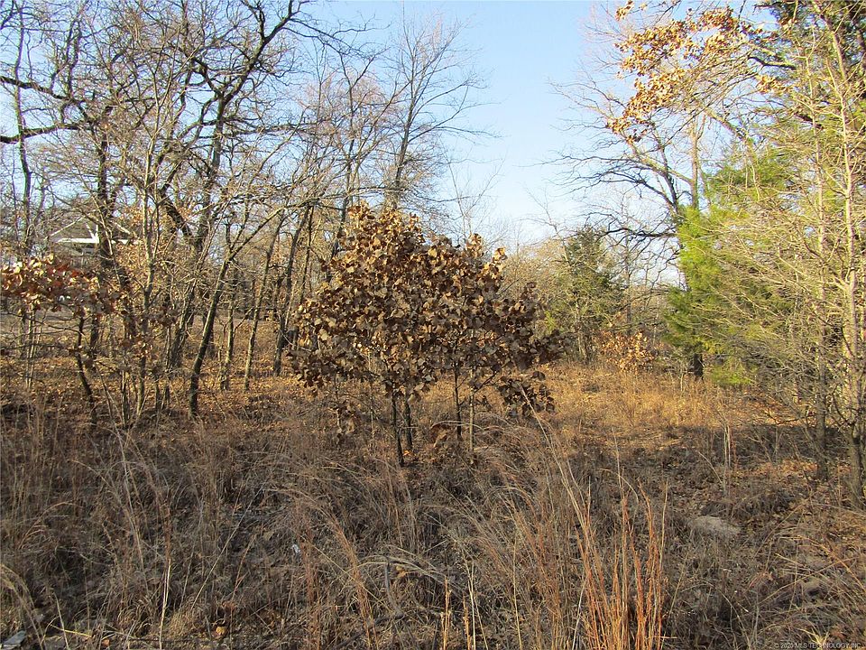 1st image of Dogwood Ln