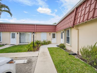 613 Laconia Circle, Lake Worth, FL, 33467