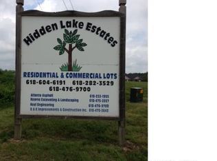 805 Keel Dr, New Athens, IL 62264