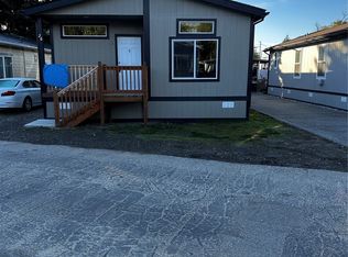 10302 LAKEVIEW Avenue SW #26, Tacoma, WA