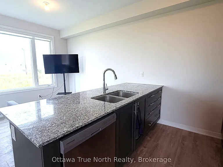 875 Andesite Ter — Photo 10
